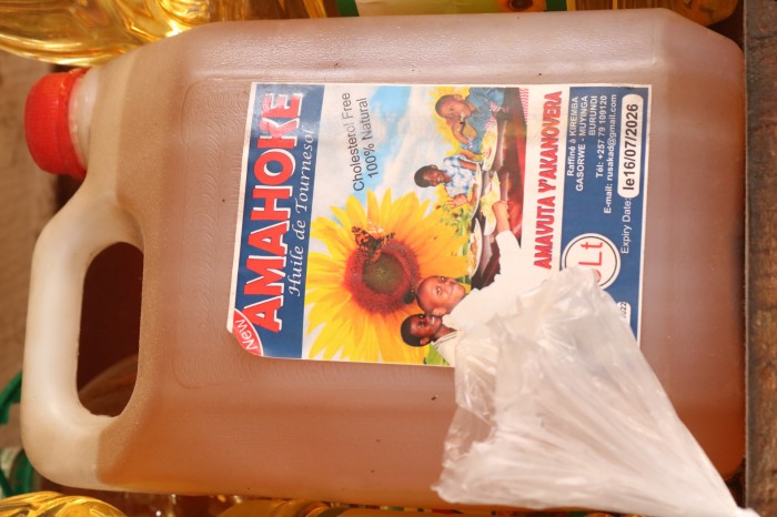Amamesa Runga / L